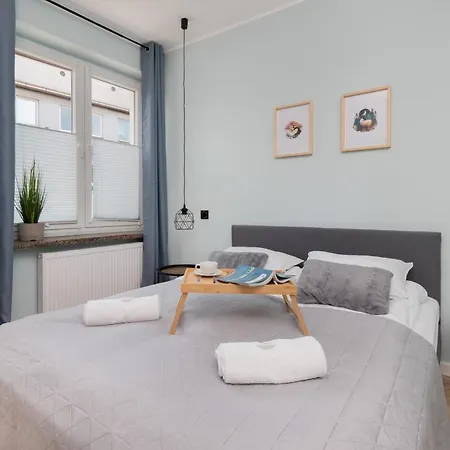 Apartment Old Town Garncarska By Renters