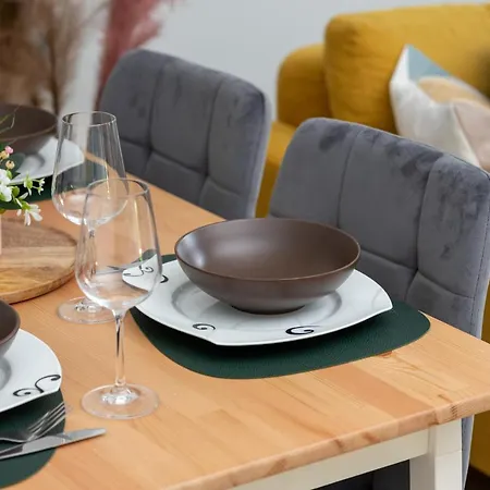 Old Town Garncarska By Renters דירה *